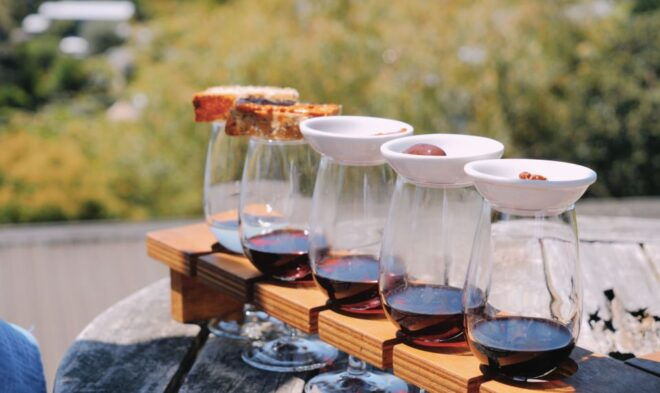 From Auckland: Waiheke Island Wine Tasting Tour With Lunch - Reservation and Flexibility Options
