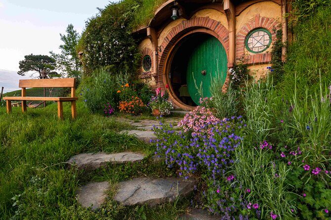From Auckland:Hobbiton Movie Set & Waitomo Caves Small Group Tour - Good To Know