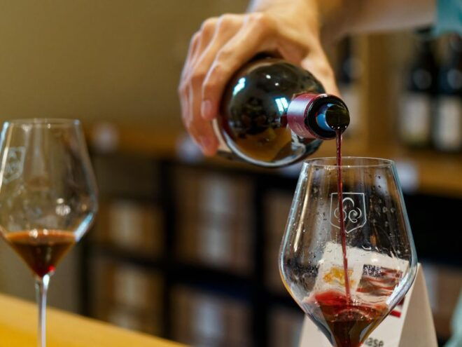 From Avignon: Afternoon Wine Tour Châteauneuf Du Pape - Inclusions and Exclusions