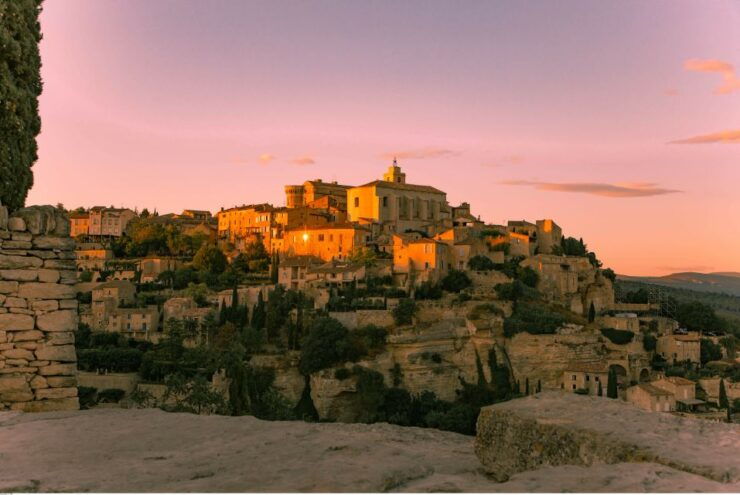 From Avignon: Half-Day Baux De Provence and Luberon Tour - Tour Highlights and Itinerary