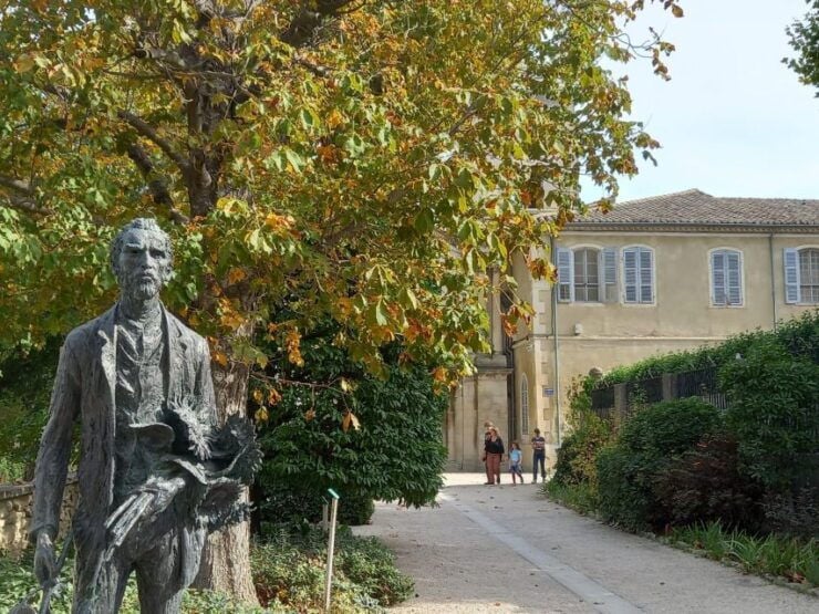 From Avignon: In the Footsteps of Van Gogh in Provence - Tour Activity Details