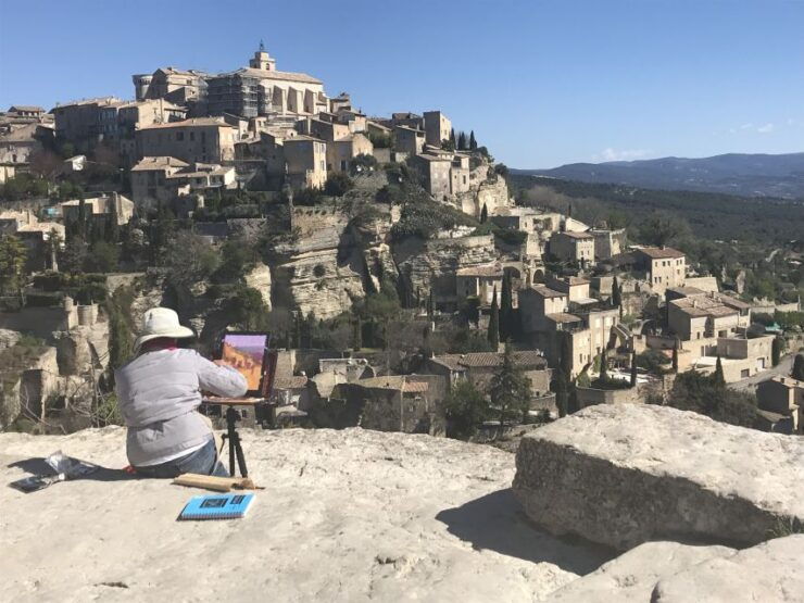 From Avignon: Lavender & Luberon Villages - Gordes: Hilltop Village Views