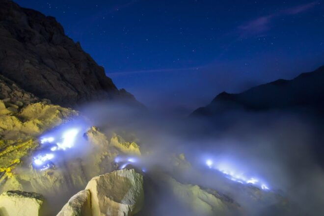 From Bali: 24-Hour Trip to Ijen Crater & Javanese Breakfast - Ascending the Majestic Kawah Ijen Volcano