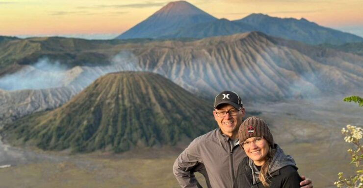 From Bali: Ijen Blue Fire & Mount Bromo 3D - Inclusions