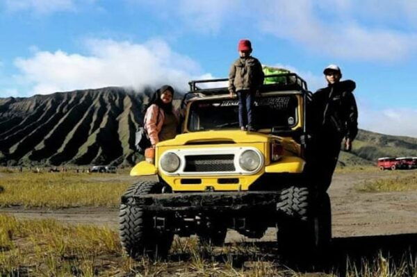 From Bali : Kawah Ijen Mt.Bromo With Local Experiences - Booking and Cancellation Policies
