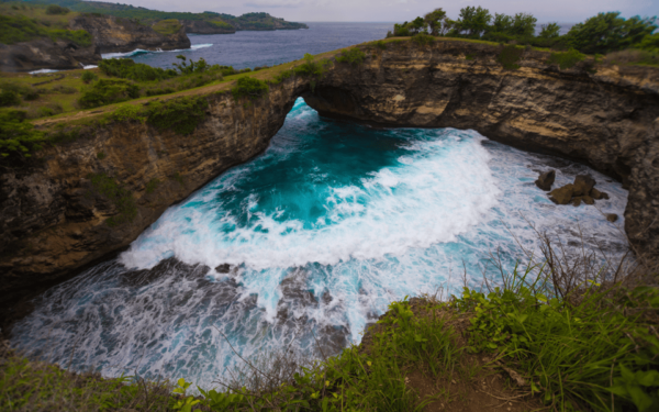 From Bali: Nusa Penida Day Trip and Swimming With Manta Rays - Best Time to Visit