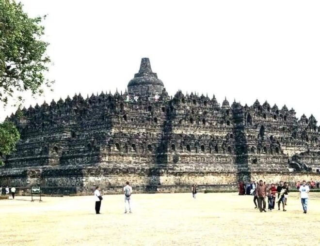 From Bali : One Day Borobudur & Prambanan Tour With Flight - Borobudur Temple Insights