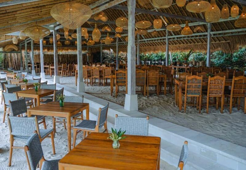 FROM BALI: SAIL, SNORKEL & MANGROVE TOURS TO NUSA LEMBONGAN - Relaxing at Bali Hai Beach Club & Water Sports