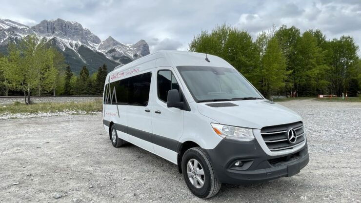 From Banff: 1-Way Private Transfer to Calgary Airport (YYC) - Booking and Cancellation Policy