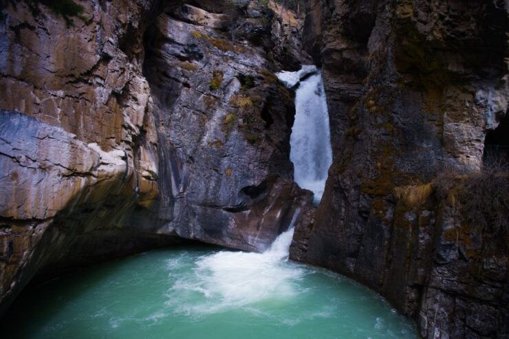 From Banff: Banff National Park Guided Day Tour - Itinerary Highlights