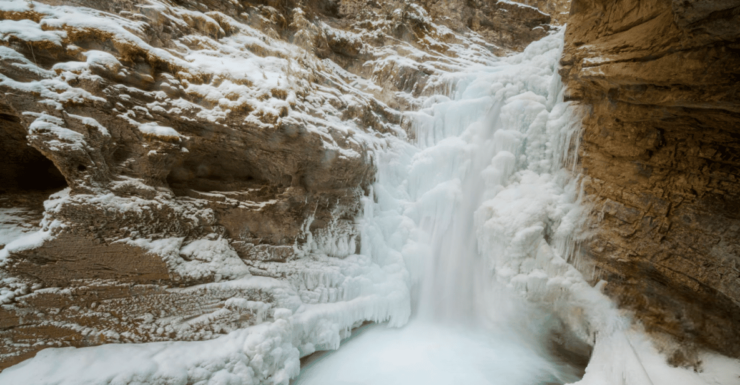 From Banff: Lake Louise, Moraine Lake and Johnston Canyon - Good To Know