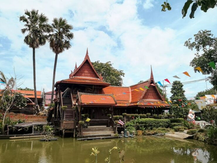 From Bangkok: Ayutthaya & Ayothaya Floating Market Day Trip - Booking Details