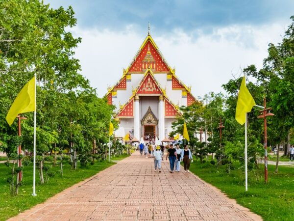 From Bangkok: Ayutthaya & Ayothaya Floating Market Day Trip - Ayutthaya Historical Park