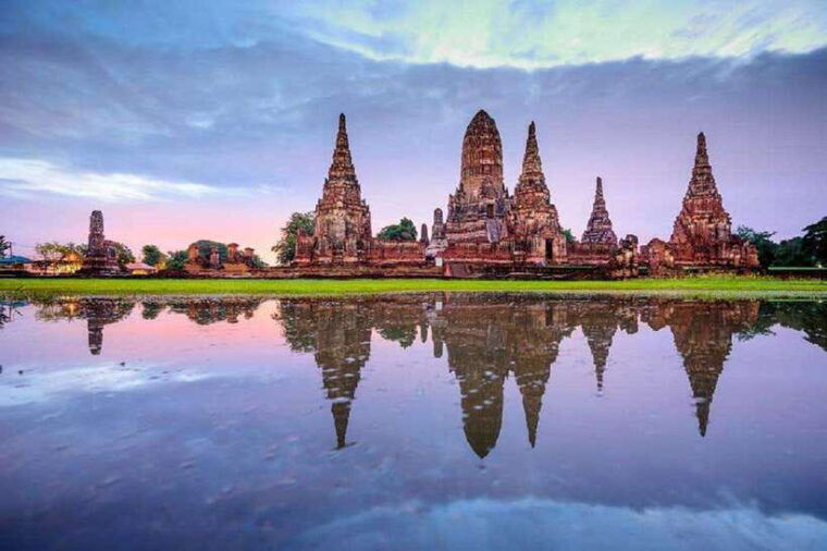 From Bangkok: Private Guided Ayutthaya Day Tour - Exploring Wat Phra Si Sanphet