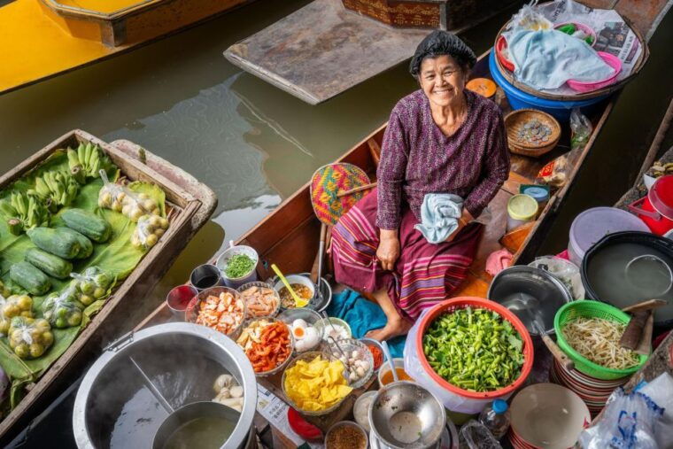 From Bangkok: Railway & Damnoen Saduak Floating Market Tour - Key Tour Features
