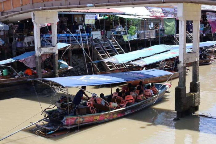 From BANGKOK: Railway Market and Amphawa Floating Market - Frequently Asked Questions