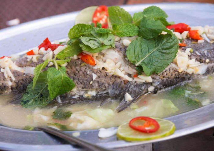 From Bangkok: Taste and Tune of Samut Songkhram Private Tour - Savoring Authentic Thai Flavors