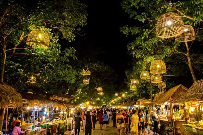 From Bangkok:Ayutthaya Night Temples&Market with local Snack - FAQ