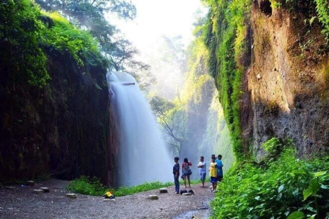 From Banyuwangi: Visit Blawan Hotspring & Acid Waterfall - Booking and Preparation Tips