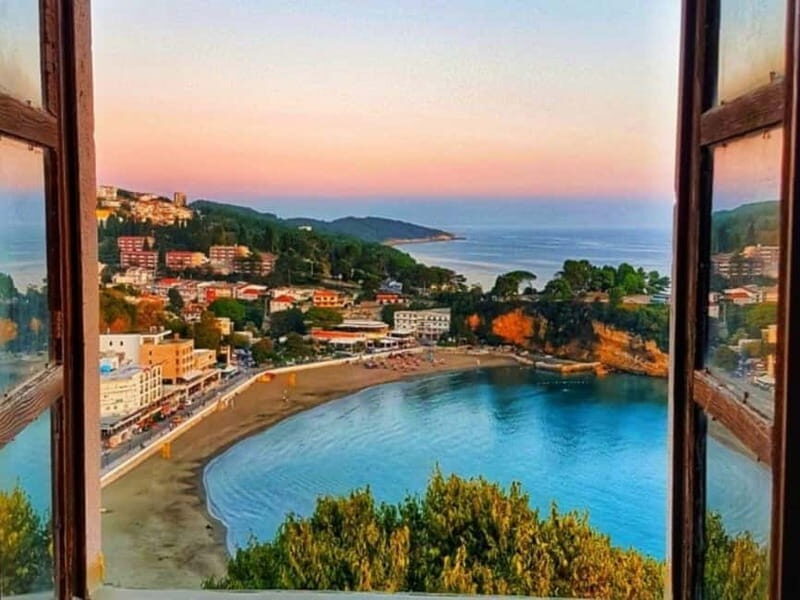 From Bar: Phoenix Town & Town of Pirates in One Day - Good To Know