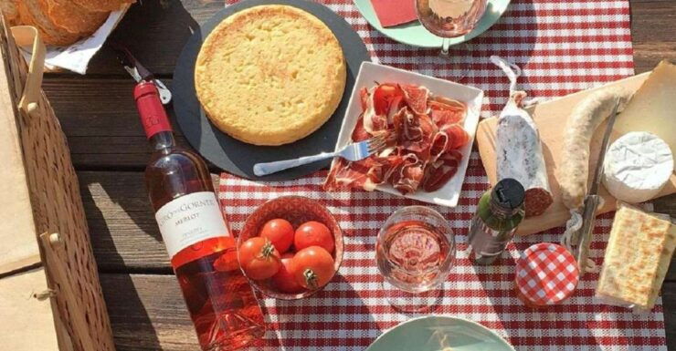 From Barcelona: 3 Wineries With Hotel Pick-Up and Lunch - Wine Tasting Experience