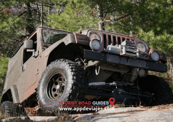 From Barcelona: 4X4 Off-Road Course, Lunch & Penedes Winery - Off-Road Driving Experience