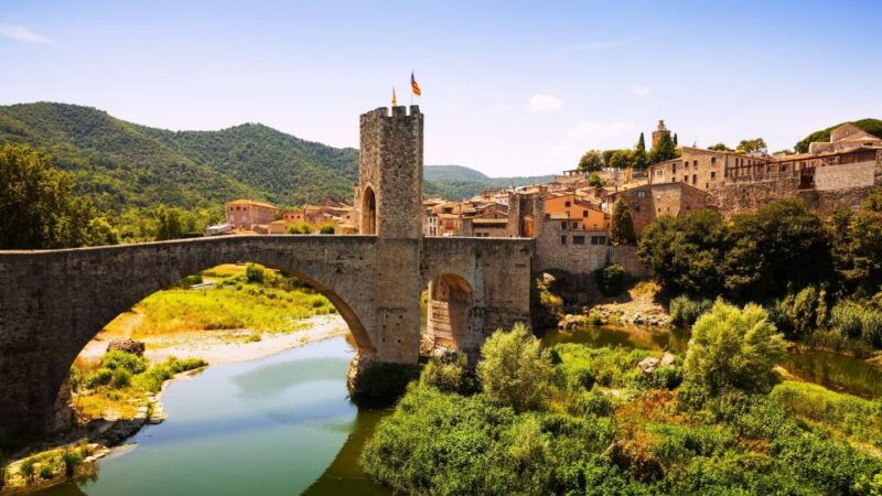 From Barcelona: Besalú & Medieval Towns Tour W/ Hotel Pickup - Itinerary Highlights