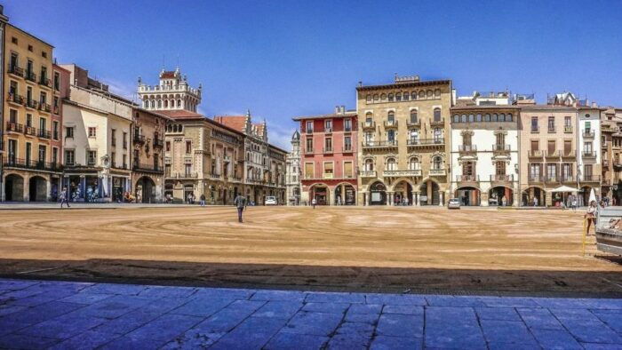 From Barcelona: Besalú & Medieval Towns Tour W/ Hotel Pickup - Exploring the Medieval Towns