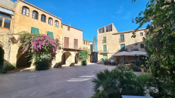 From Barcelona: Costa Brava Coastline Medieval Village Tour - Historical Site Visits