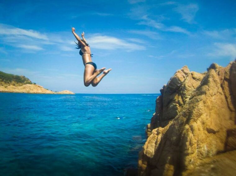 From Barcelona: Costa Brava Trails, Snorkeling & Cliff Jump - Scenic Landscapes