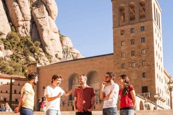 From Barcelona: Full-Day Montserrat & Wine Small Group Tour - Review Summary