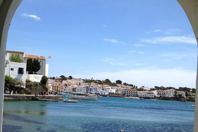 From Barcelona : Girona and Costa Brava Combo Tour (With Hotel Pickup) - Common Questions