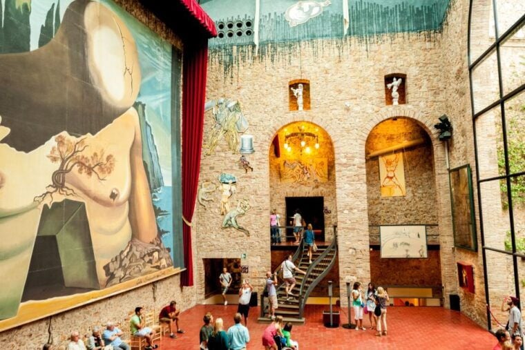 From Barcelona: Girona Guided Tour & Dalí Museum in Figueres - Onyar River
