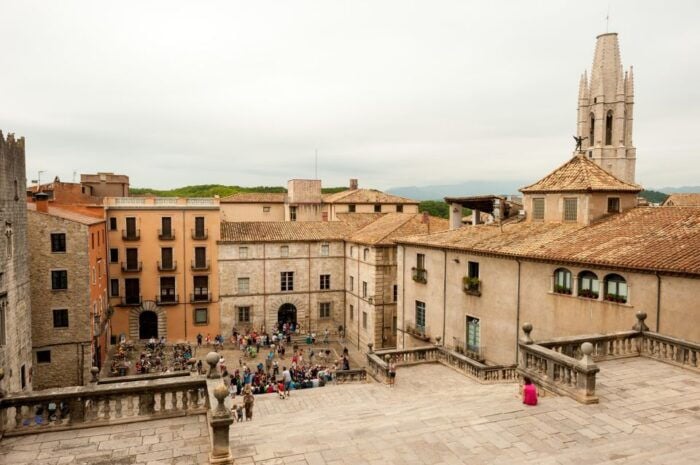 From Barcelona: Girona Guided Tour & Dalí Museum in Figueres - Game of Thrones Filming Locations