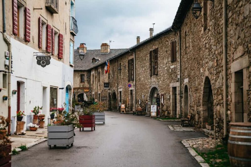 From Barcelona: Guided Day Trip to Andorra, France and Spain - Good To Know