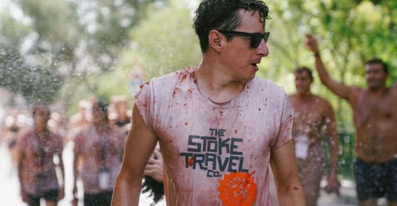 From Barcelona: La Tomatina Day Trip to Buñol - Getting to the Festival
