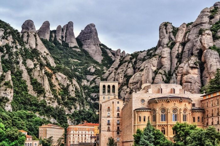 From Barcelona: Montserrat Day Trip With Optional Tickets - Exploring Montserrat Monastery