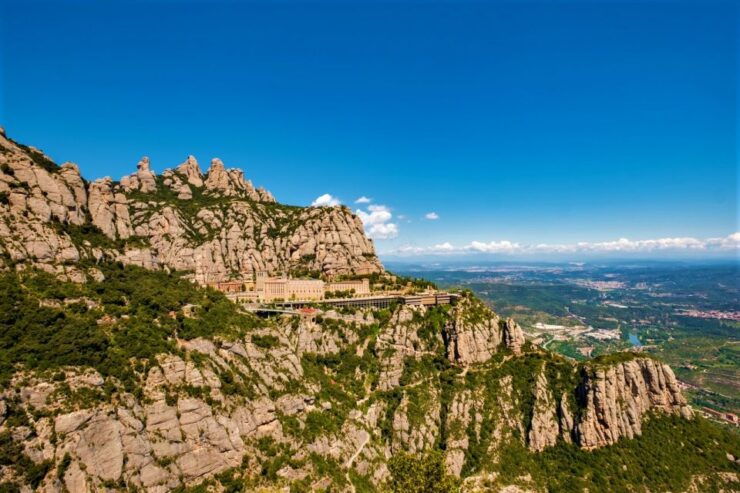 From Barcelona: Montserrat Monastery, Easy Hike, Cable Car - Highlights of the Montserrat Visit