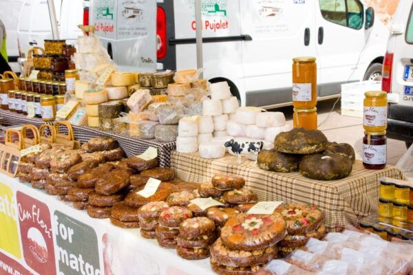 From Barcelona: Montserrat Monastery & Hiking Experience - Transportation Details