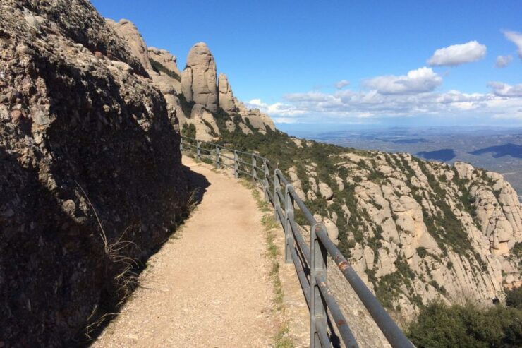 From Barcelona: Montserrat Private Guided Tour and Cable Car - Highlights
