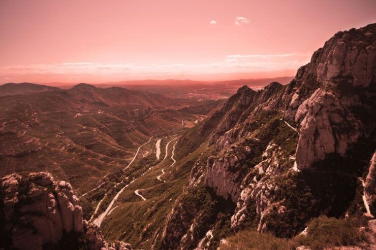 From Barcelona: Montserrat Tour With Optional Licor Tasting - Experience Highlights at Montserrat