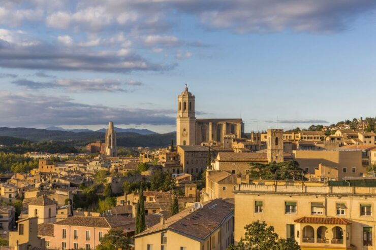 From Barcelona: Private Full-Day Girona & Sitges Guided Tour - Activity Itinerary