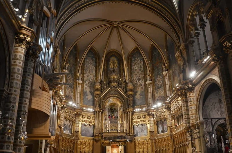 From Barcelona: Private Montserrat Guided Tour - Who Should Consider This Tour?