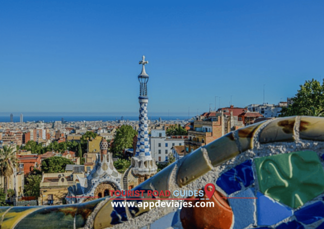 From Barcelona: Private Tour of Barcelona With Park Güell - Explore Park Güell
