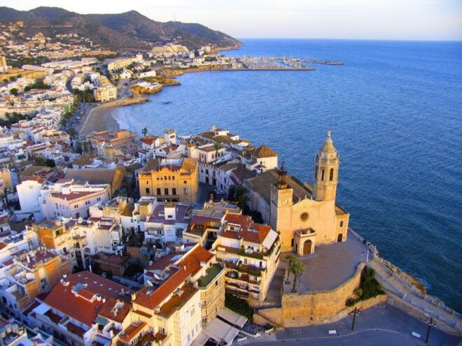 From Barcelona: Tarragona & Sitges Full Day Tour With Pickup - Tour Highlights