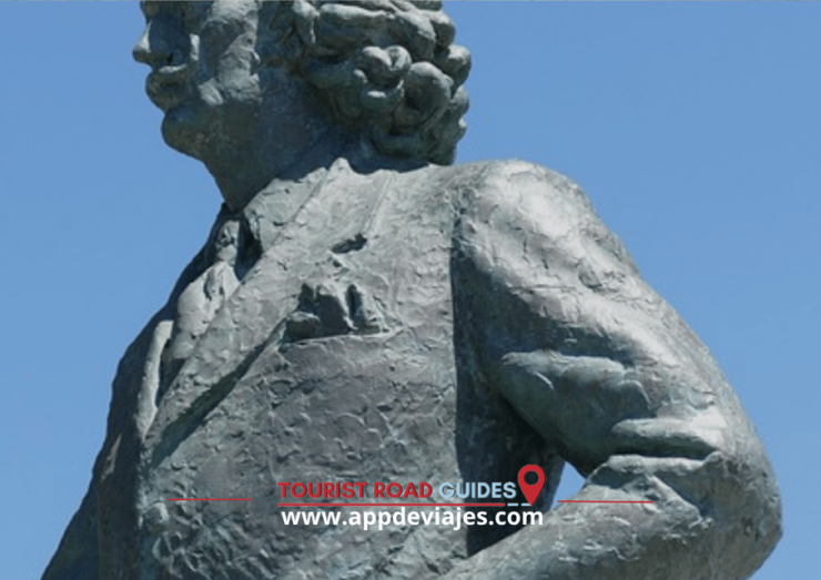 From Barcelona: Tour Private Dalí, Cadaqués & Wines - Good To Know