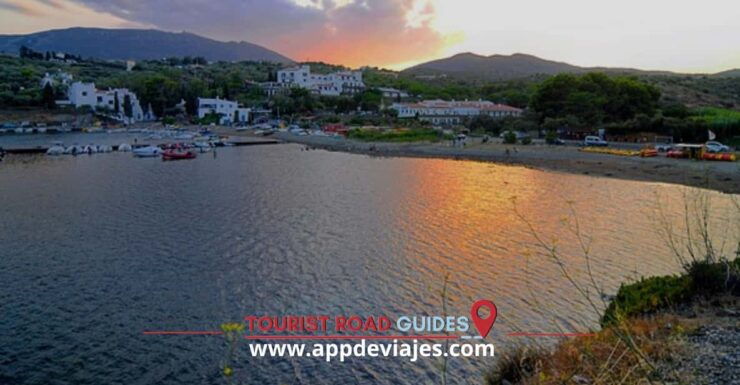 From Barcelona: Tour Private Dalí Port Lligat & Cadaques - Itinerary and Locations