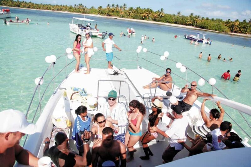 From Bavaro, Punta Cana: Boat Party, Snorkeling, Drinks, Snacks, and Transportation - Analyzing the Experience: What You Can Expect