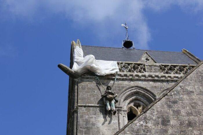 From Bayeux: American D-Day Sites in Normandy Full-Day Tour - Booking and Cancellation Policy