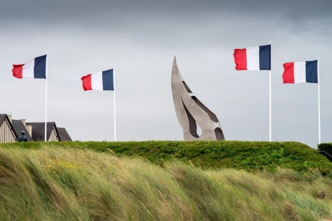From Bayeux: Omaha Beach Half Day Tour - Participant Guidelines